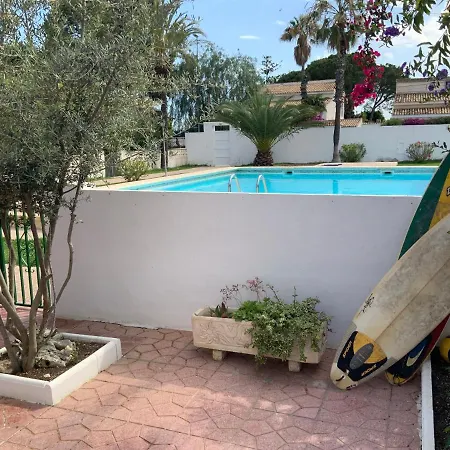 Los Albatros Chalet Con Piscina Holiday home